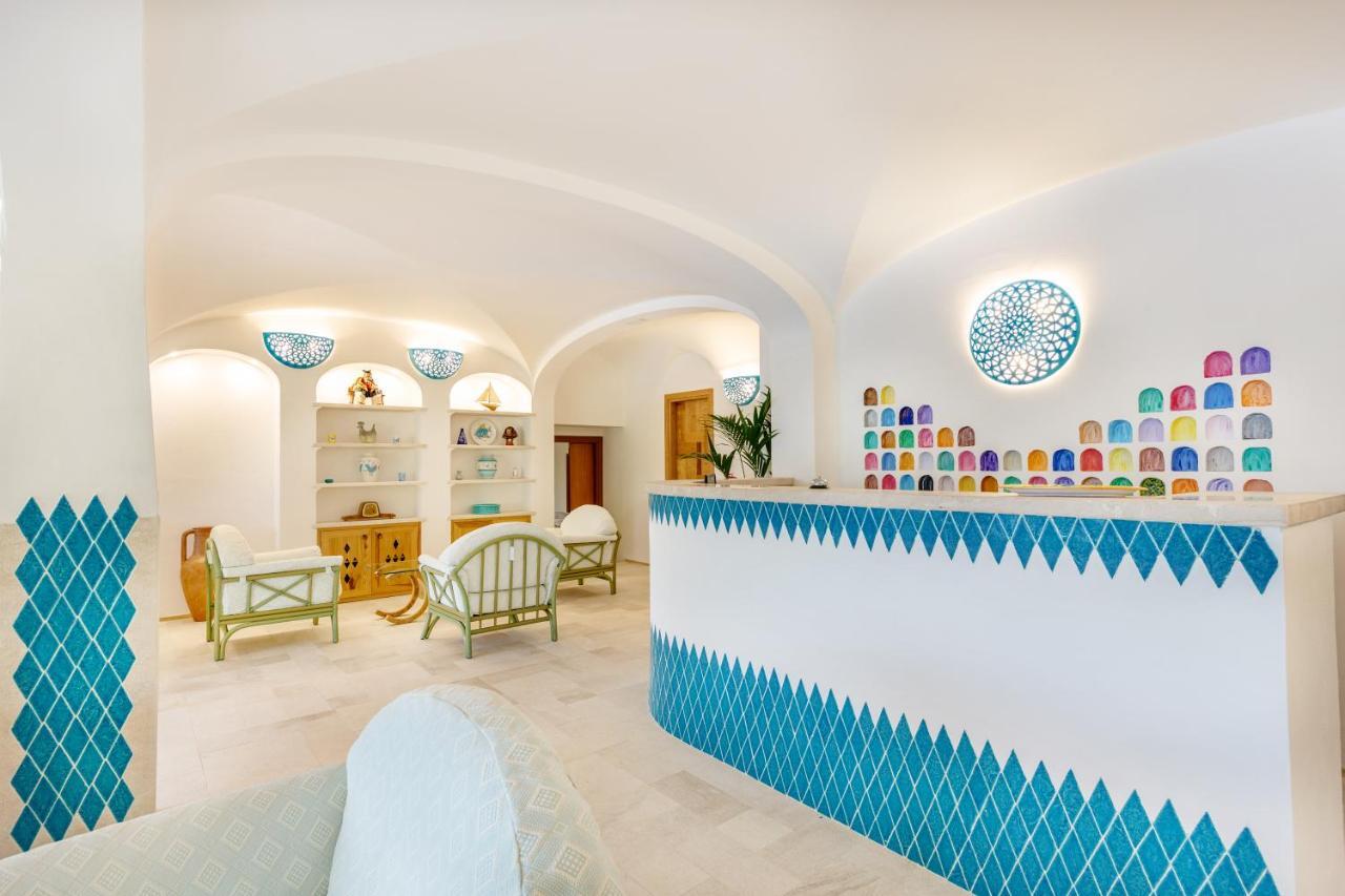 Hotel Le Mimose ซาน เตโอโดโร ภายนอก รูปภาพ